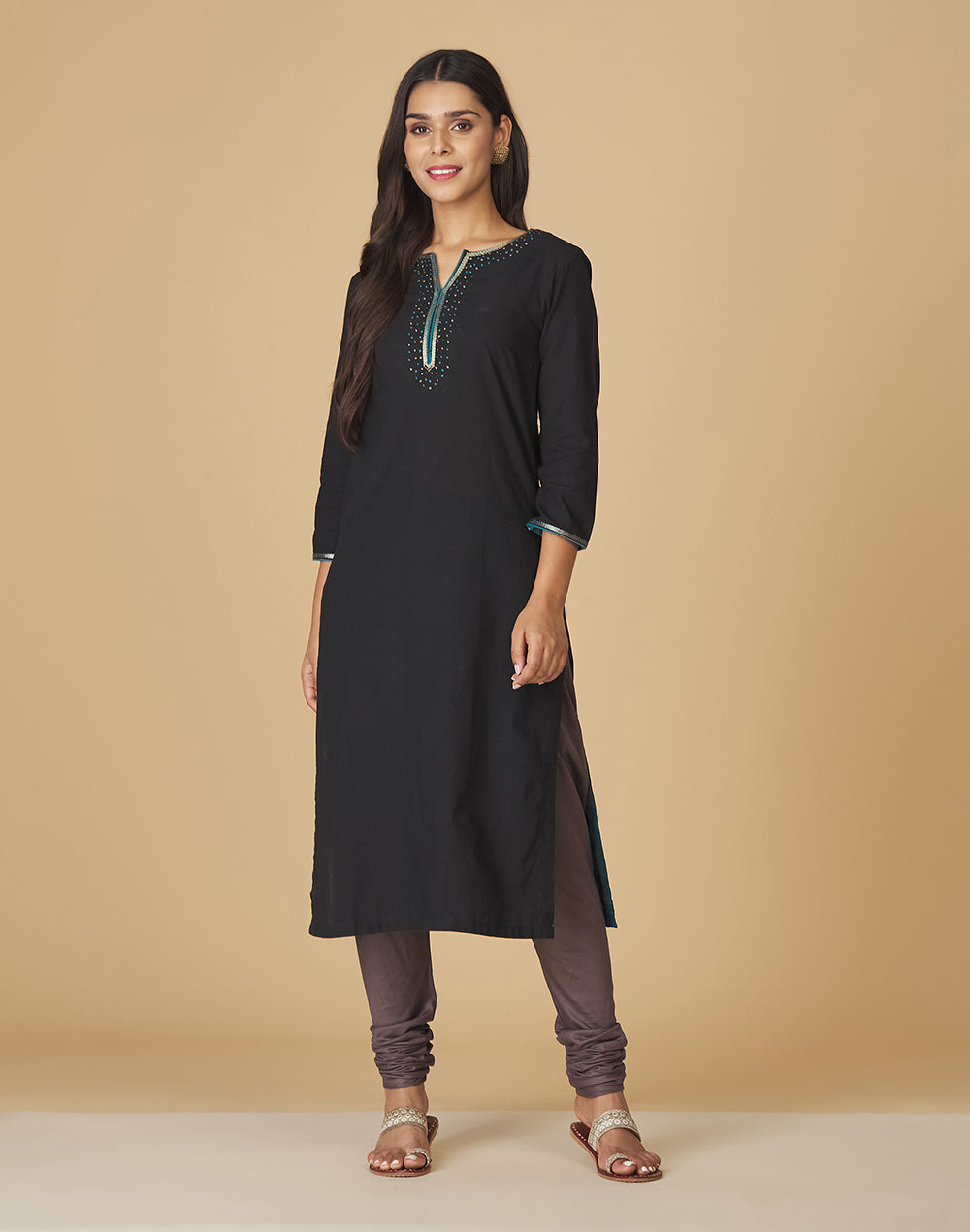 Black Cotton Embroidered Long Kurta